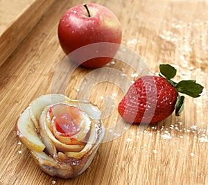 Home cooking Ã¢â¬â rose-shaped apple tarts